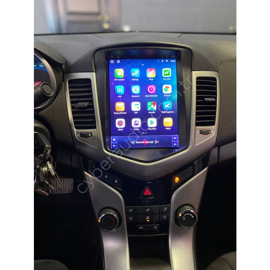 cyberaudio-chevrolet-cruze-tesla-model-multimedya-navigasyon-android-sistemleri-resim-16094.jpeg